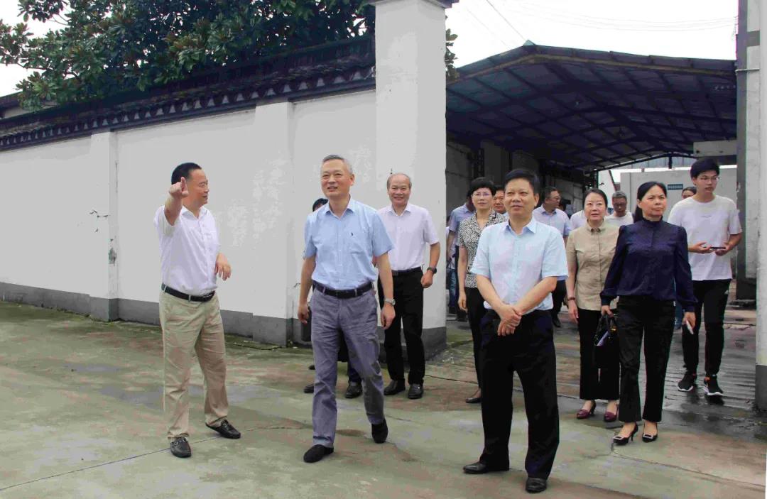 1594346012494527.jpg 4.jpg